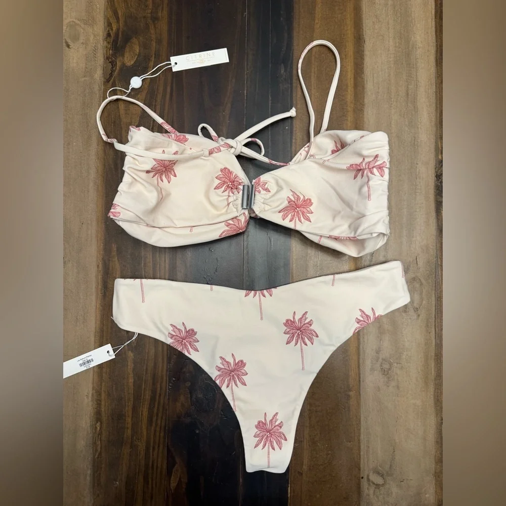 Citrine Palmas Hana top and Lila bottom